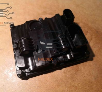 Plastikowa obudowa sterownika Haldex 5 generacji po czyszczeniu